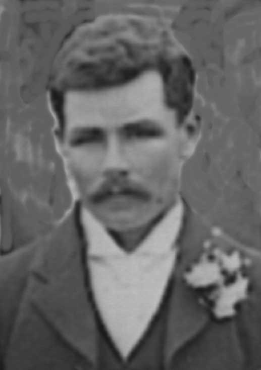 <b>James Gawn</b> aged 28 at his brother, T. J. Gawn&#39;s wedding - JGAWNNZ